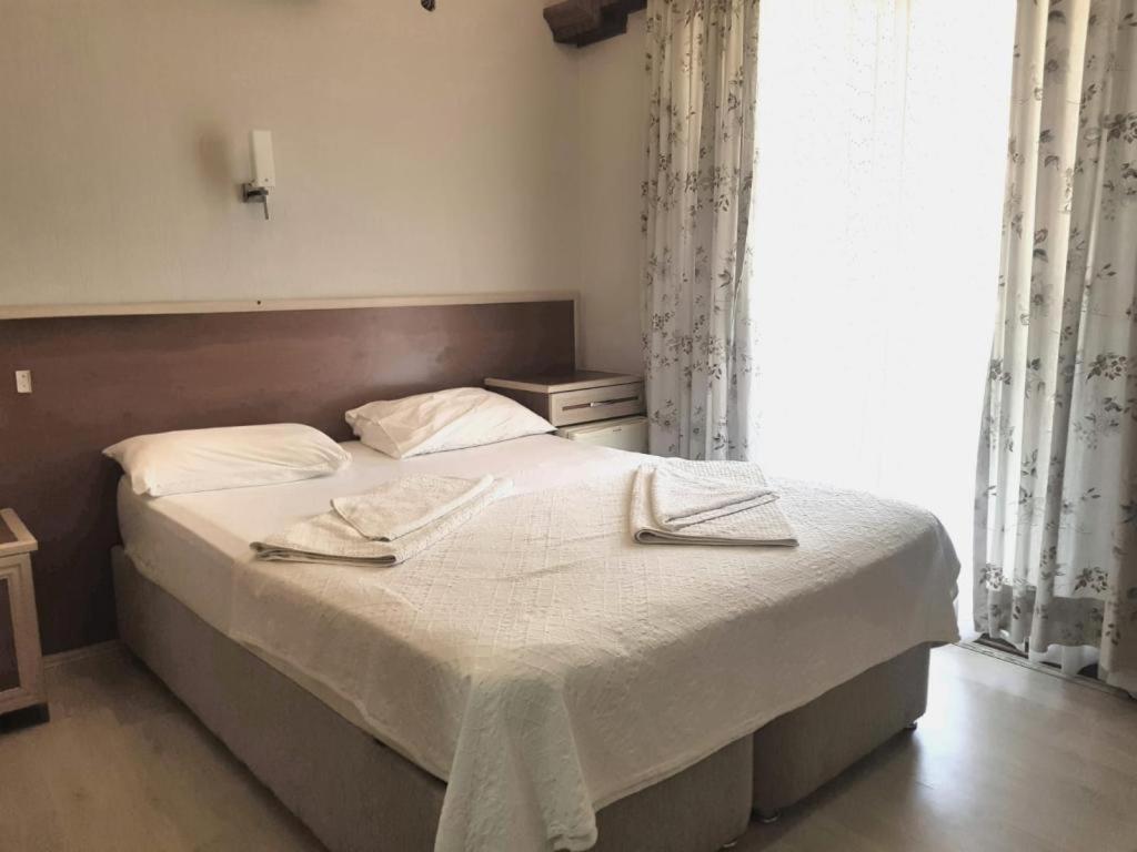 Mevsim Otel Акьяка Экстерьер фото